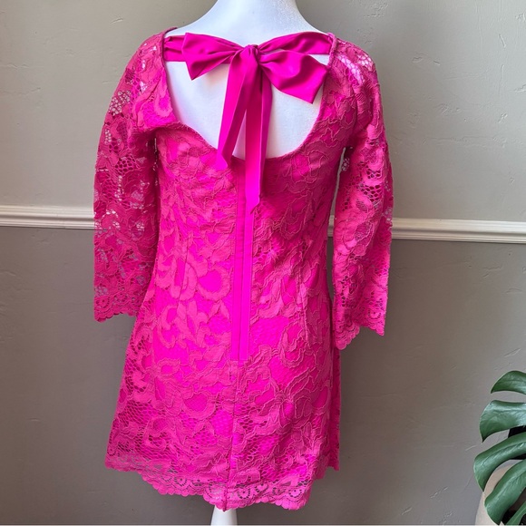 Lilly Pulitzer Aaliyah Lace Dress - Picture 3 of 11